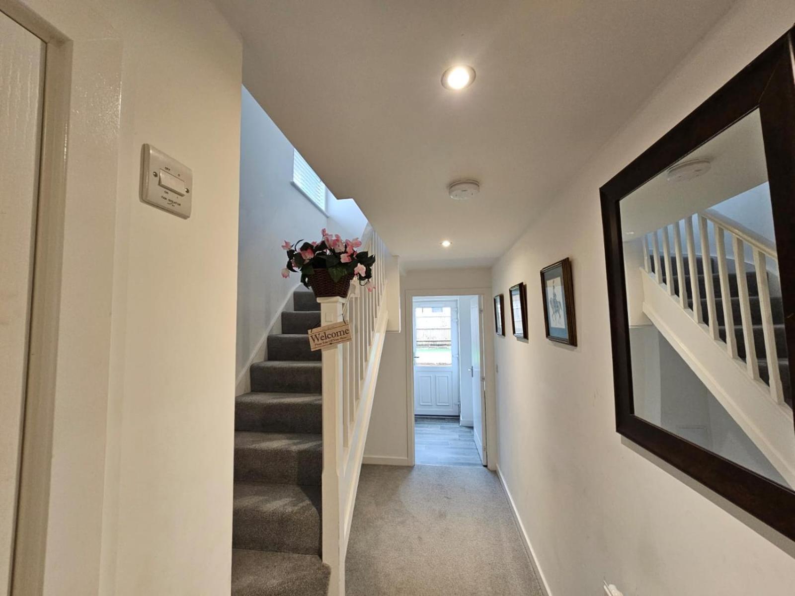 Modern 3 Bedroom Town House Ipswich Exterior photo